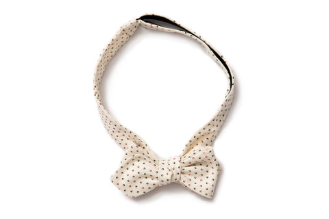 Pointed Bow Tie - Cream Moon Dot