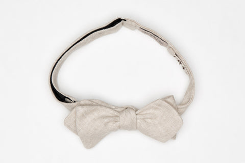 Pointed Bow Tie - Tan Linen
