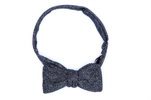 Navy Dot Weave Straight Bow Tie